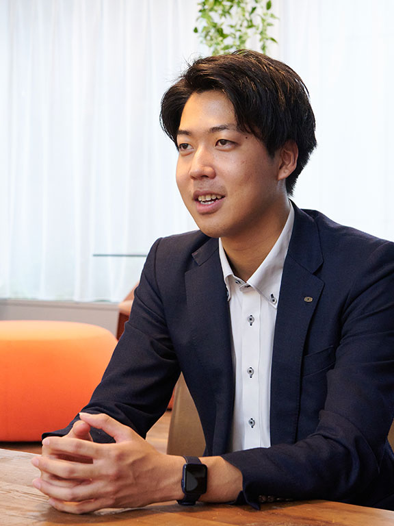 働くひと＝お客様先社員全員のミカタを目指して